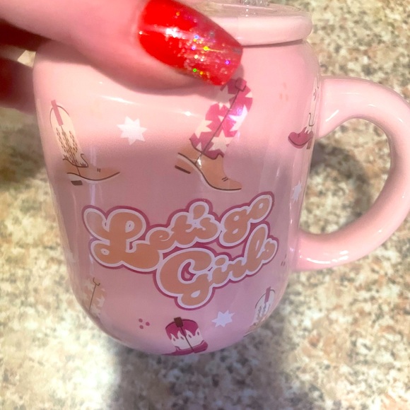 Woman - Picture 1 of 4